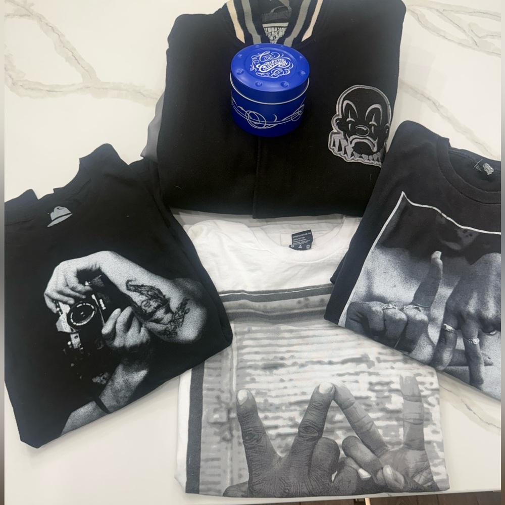 Mr. Cartoon “Joker” Jacket and T-Shirt Set with G-Shock watch